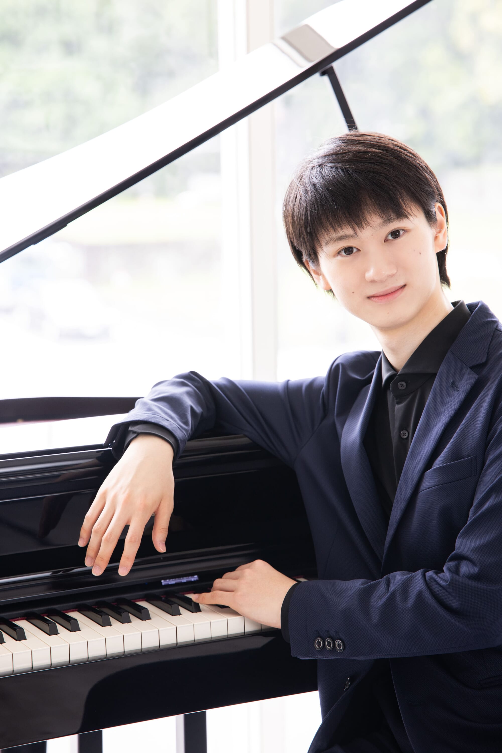 中瀬　智哉（ピアノ）