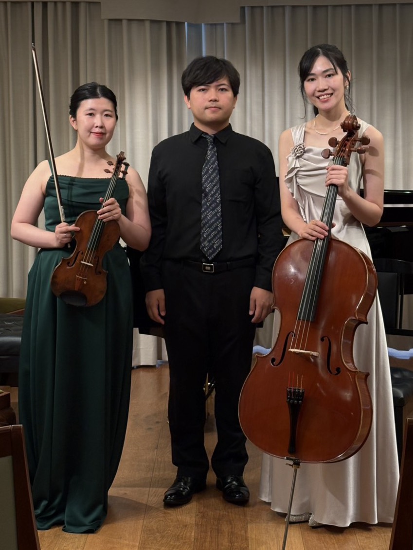 Trio am Berg(トリオ アム ベルク)